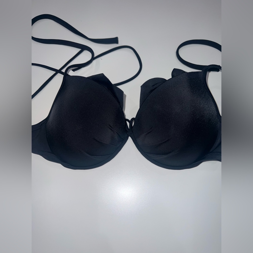 Victoria's Secret Padded Swim Top – Size 32DD